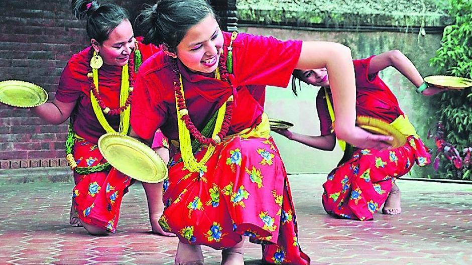 Die Gruppe „Maitia Nepal“ kommt im Rahmen der KinderKulturKarawane nach Viersen.