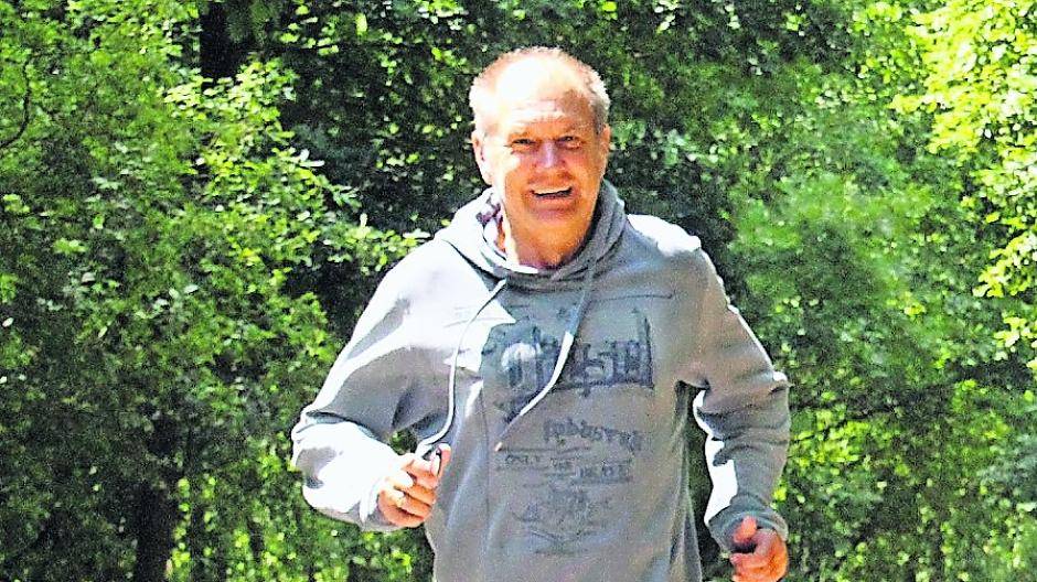 Lauftrainer Dietmar Groß hat den Rundkurs für „Fit mit dem Landrat“ in Brüggen ausgewählt und getestet. Es geht überwiegend durchs Naturschutzgebiet.