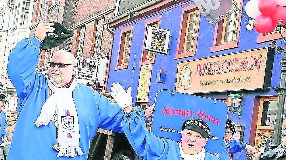  So gut war die Stimmung beim Rintger Veedelszoch im vergangenen Jahr - und auch kommenden Sonntag geht es im Rintgen wieder rund. 