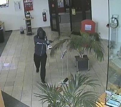 Banküberfall in Waldniel: Belohnung ausgesetzt - Hinweise gesucht