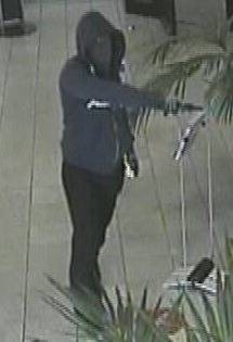 Banküberfall in Waldniel: Belohnung ausgesetzt - Hinweise gesucht