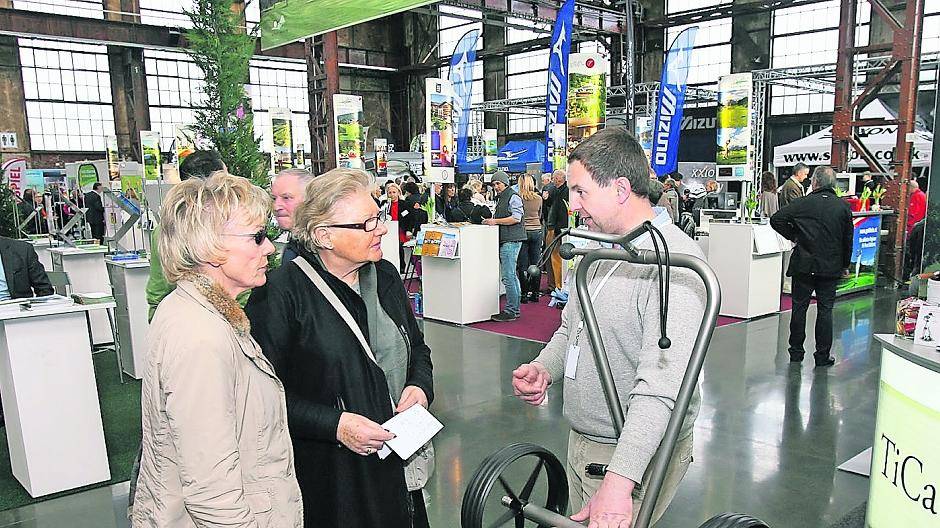 Vom 27. Februar bis 1. März läuft die 3. Rheingolf Messe in den Alten Schmiedehallen im Areal Böhler.