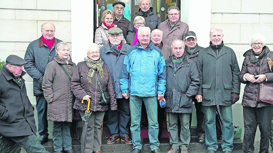  Der Heimatkreis Lank machte sich in Uerdinge über die Geschichte der Nachbarstadt schlau. 