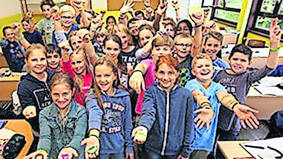 Kinder sammeln für Kinder Geld. Foto: