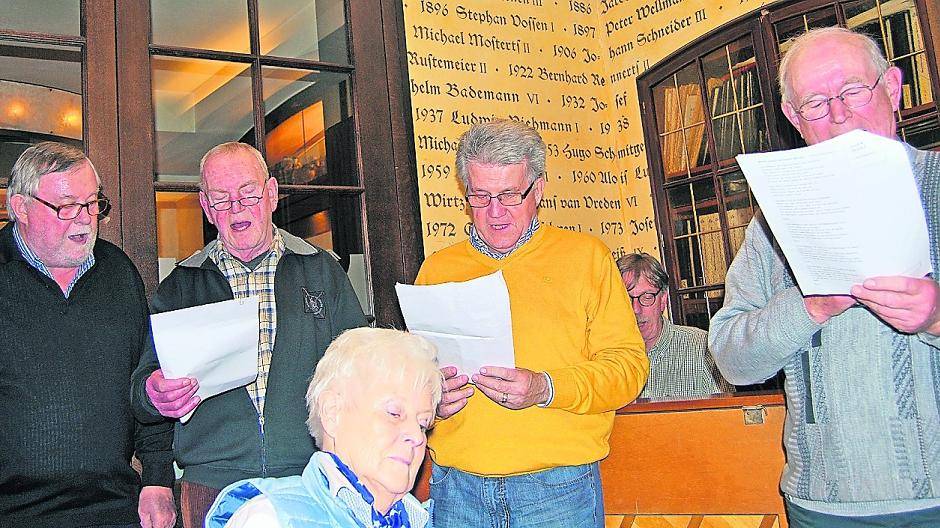 Mit „däm Christboomständer mit Mussik“