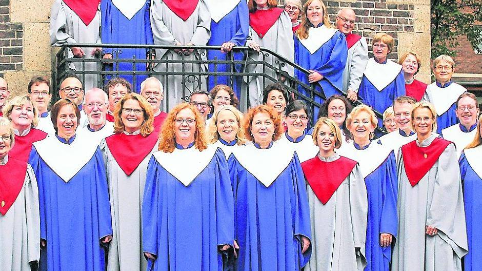 In der Büdericher Kirche St. Mauritius sprang der Funke am vergangenen Sonntag vom Chor auf das Publikum über.