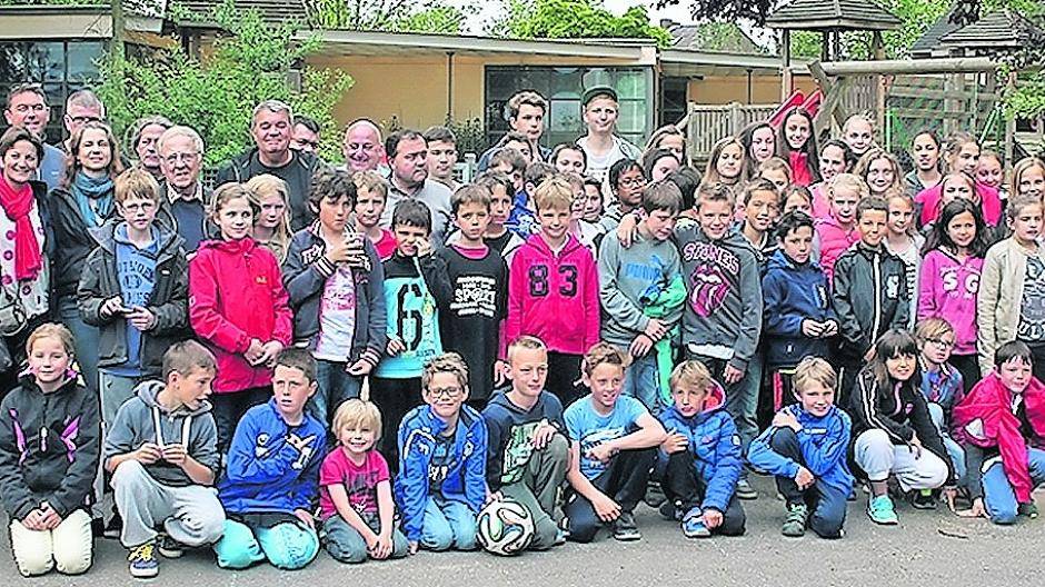  Sichtlich Freude hatten die Sportler aus Fouesnant und Meerbusch. Gemeinsam haben sie viel Zeit und Spaß miteinander gehabt — und wieder sind einige Freundschaften entstanden. 