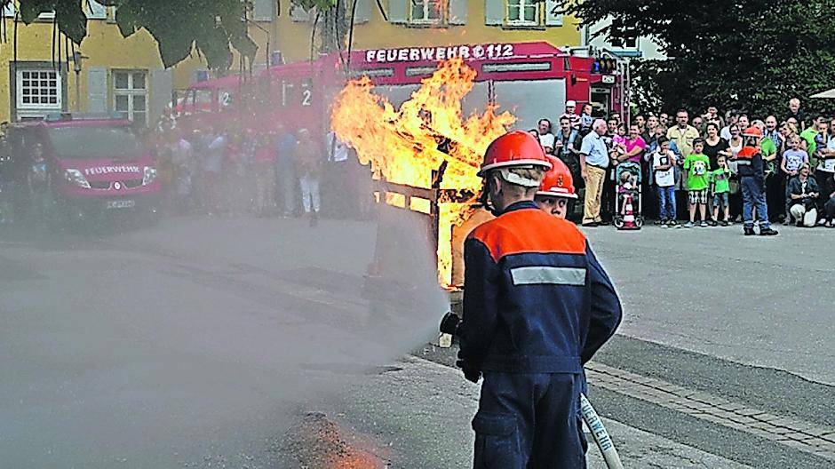  Auch die Jugendfeuerwehr zeigte in Osterath ihr Können. 