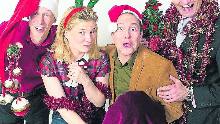 Die Springmäuse sind wieder da und wünschen am Nikolaussonntag - Merry Christmaus!