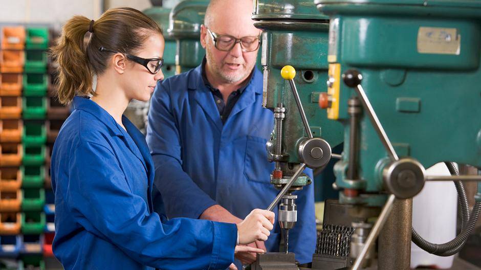 Weniger Arbeitslose im November