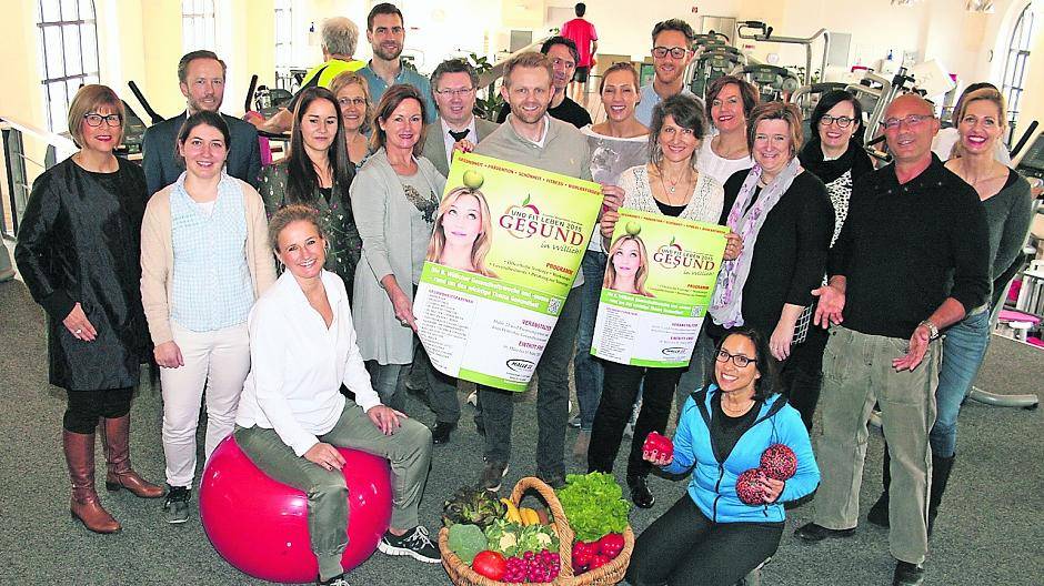 Die Aussteller der 6. Gesundheitswoche in der Halle 22 hoffen auf eine gute Resonanz in der Bevölkerung. Im vergangenen Jahr war nicht nur an den Messetagen viel los, auch die Test, Vorträge und Workshops (siehe Seite 2) waren bestens besucht.