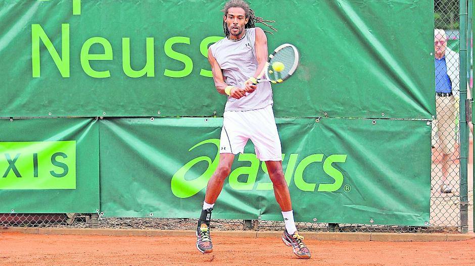  Dustin Brown wird in Meerbusch beim Maserati Challenger aufschlagen. 