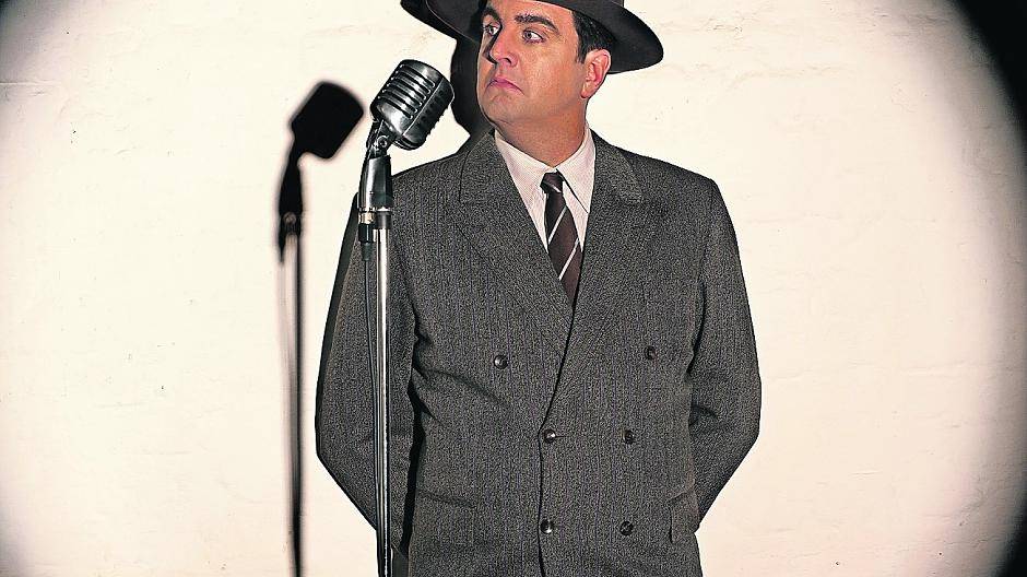 Bastian Pastewka wird in der Viersener Festhalle auftreten.