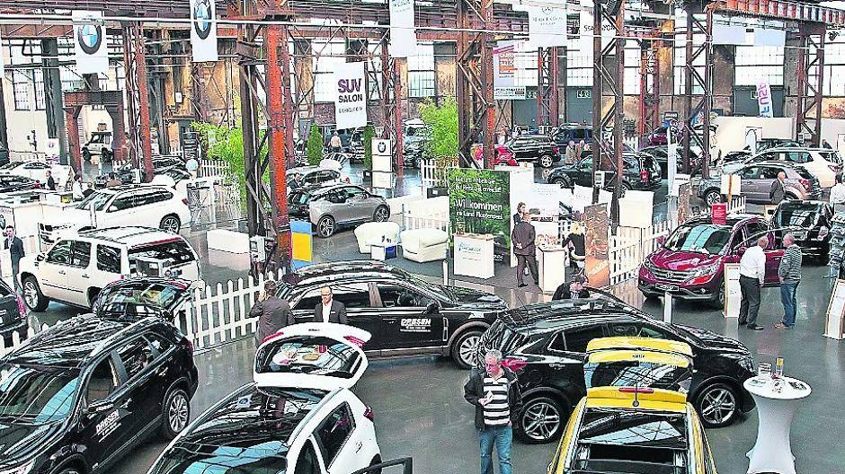 Mächtig viel zu sehen gab es in Büderich beim ersten SUV Salon.