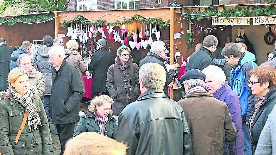 Die Kleenen Strömper, die evangelische und katholische Kirche laden am kommenden Wochenende zum Strümper Weihnachtsmarkt.