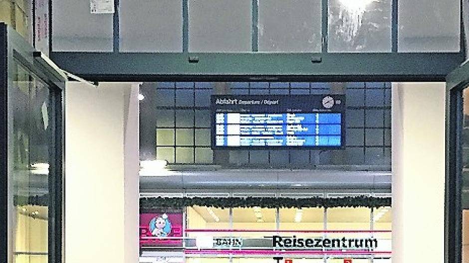 Rückblick: Im Rück Spiegel: Die Woche in Mönchengladbach Bahnhof ab 2020 ohne Servicecenter?
