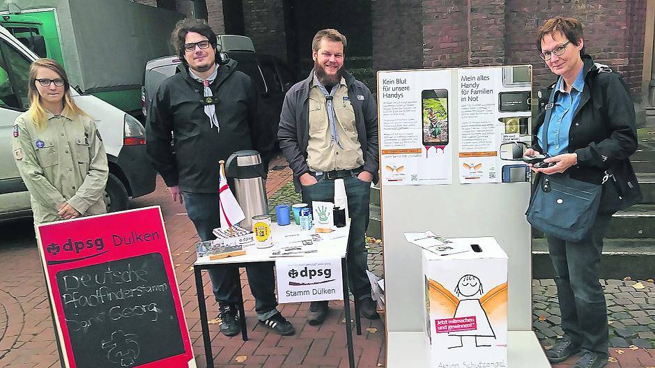 „Saubere Handys“ für Familien in Not