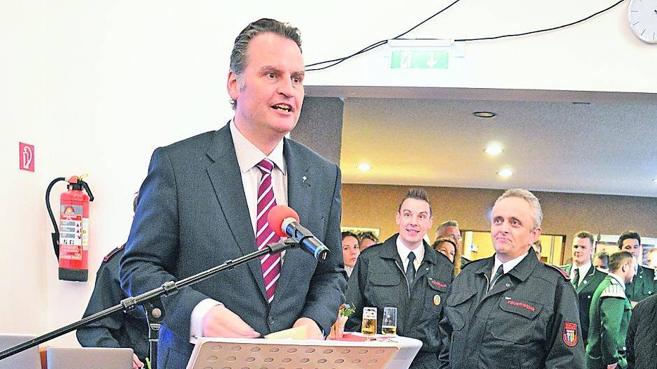 Dr. Günter Krings, MdB, hatte die Schirmherrschaft für das 100-jährige Jubiläum der Feuerwehr Broich übernommen.