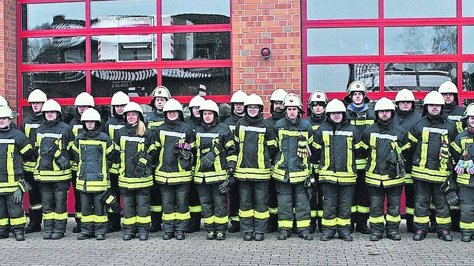  Eine der Prüfungsaufgaben: Aufbau eines mehrteiligen Löschangriffes. 