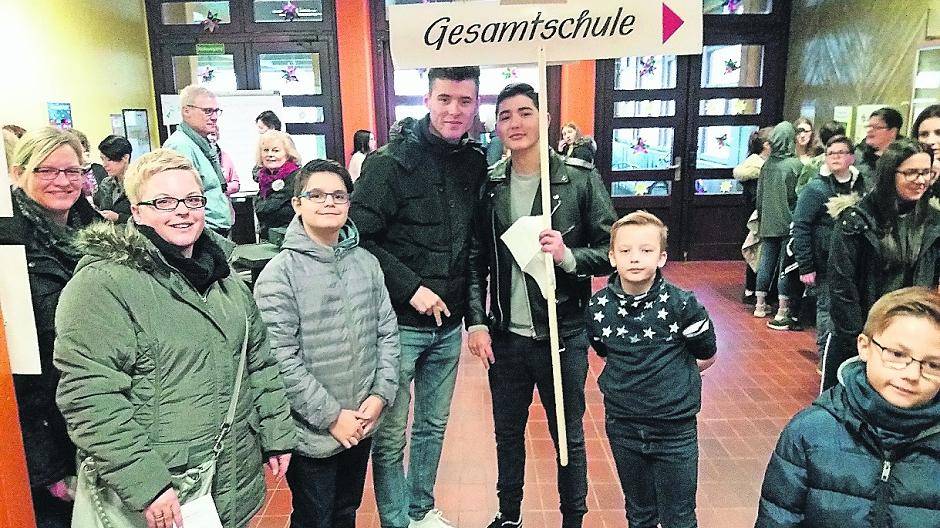  Kommen und Informationen sammeln: Die Gesamtschule Nettetal veranstaltet am 1. Dezember einen Tag der offenen Tür. 