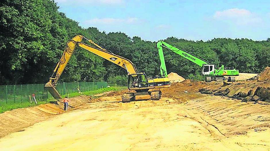  Die Arbeiten in der Deponienachsorge Brüggen haben behonnen. 