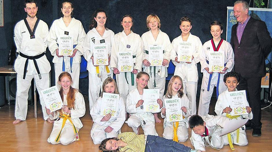 Erfolgreiche Taekwondo-Prüfung