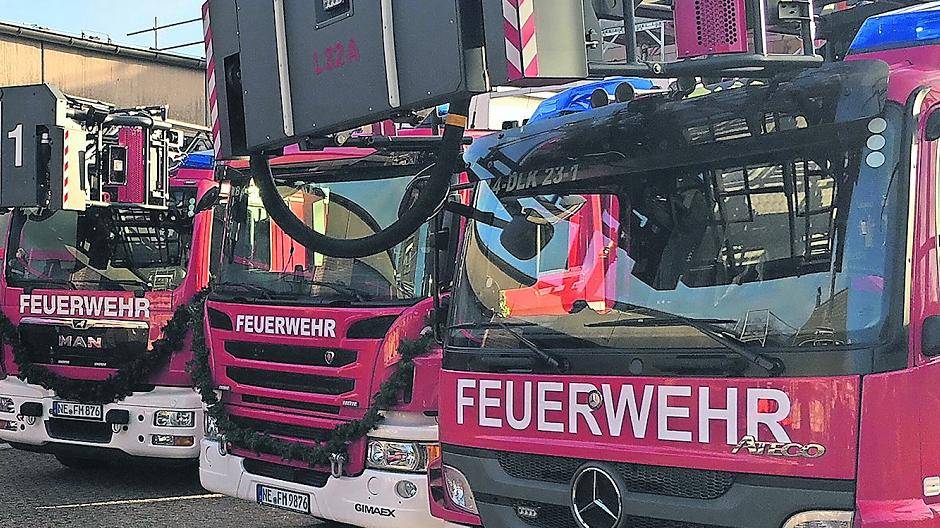 Richtfest mit neuen Wagen