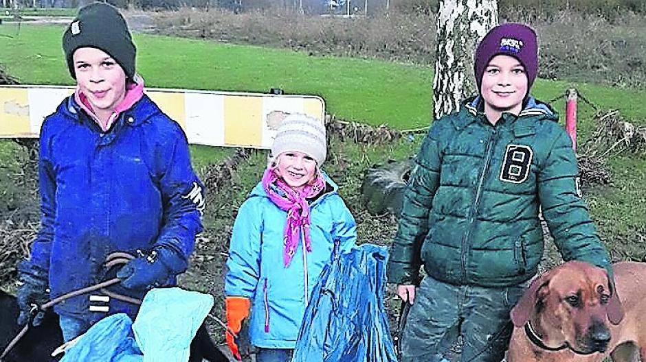  Leon Radmacher mit Freund William Christopher und Marie Steuer. 