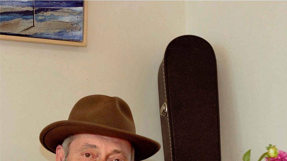  Seine Mitsingkonzerte sind legendär, jetzt bietet Johannes Brand einen „anderen“ Konzertabend an. 