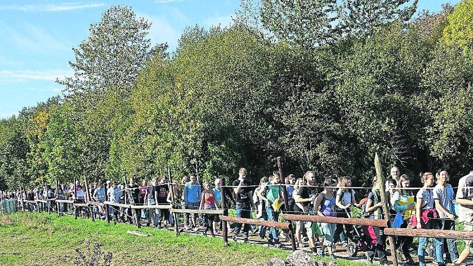  Damit der Hambacher Forst zur Ruhe kommt, geht’s nach Keyenberg. 