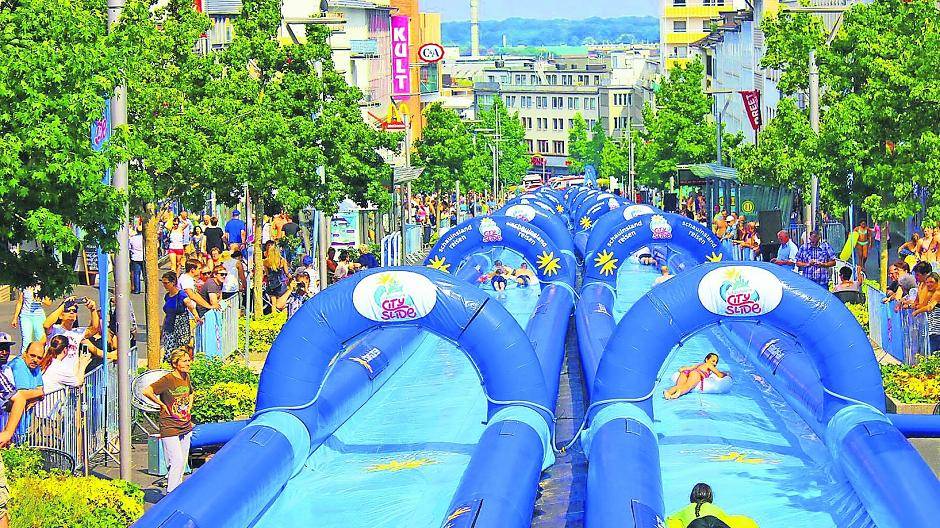 Schauinsland-Reisen sucht am kommenden Sonntag den schnellsten Slider Mönchengladbachs.