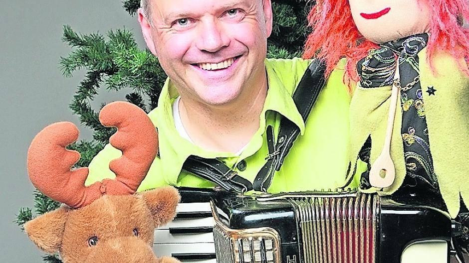 Der Lila Lindwurm läutet die Vorweihnachtszeit ein und spielt zwei Stücke im TiG.