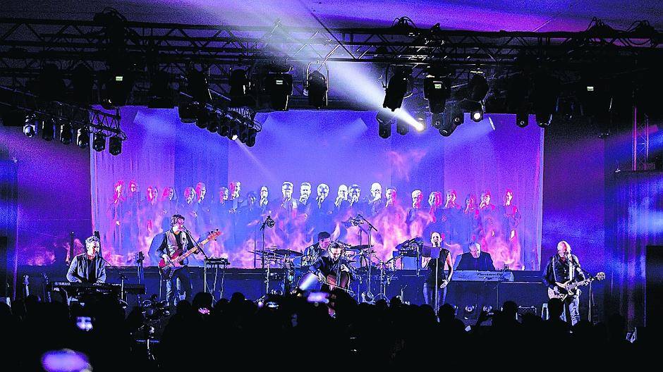  Ein Highlight in der Vorweihnachtszeit: Die „Booster Silent Night“ in der Red Box. 