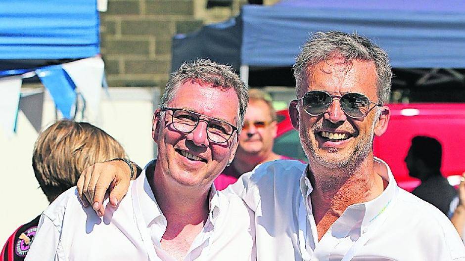 Frank Pfennig und Peter Homann sagten bei der Rheydter Grillmeisterschaft auf Wiedersehen.