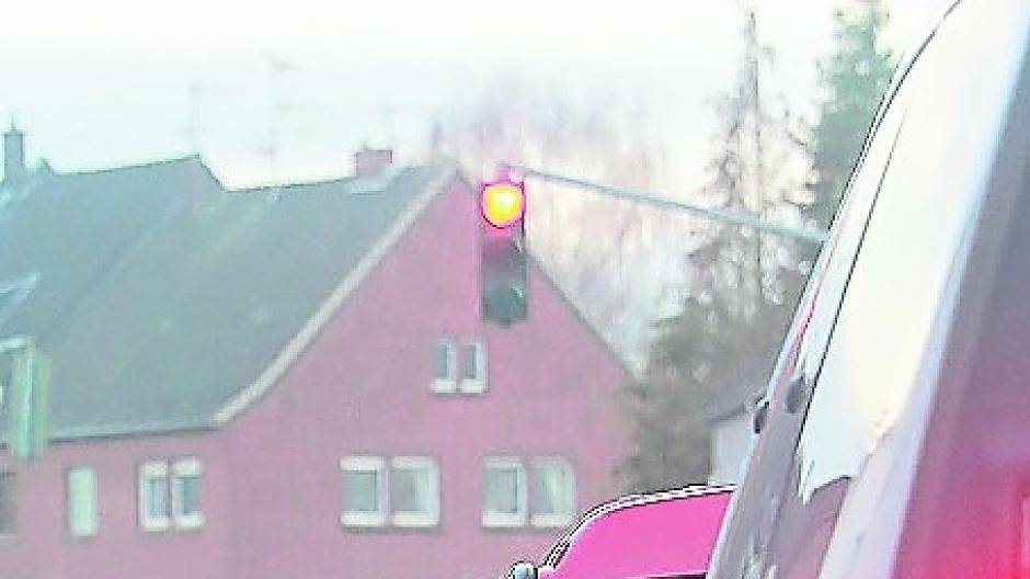 Wer im Stau steht, schäumt.