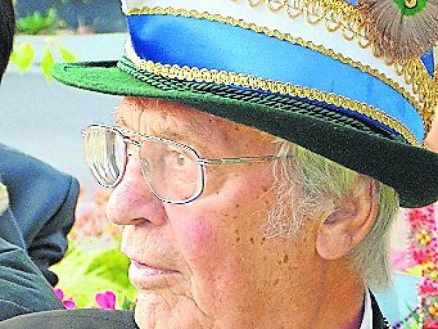  Borussia, Brauchtumsmesse, Bad in der Menge, Ritterschlag: Johannes van der Vorst hat 50 Jahre lang die Menschen in Mönchengladbach begleitet. 