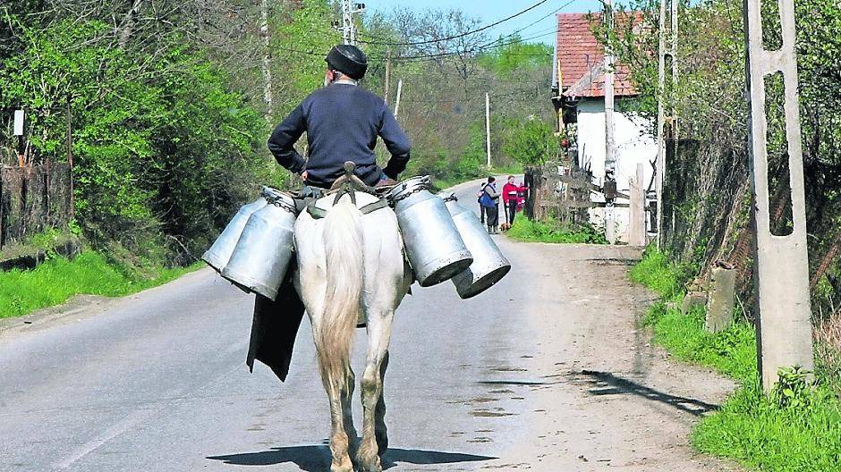 Auf dem Land hat es vielfach den Anschein, als sei die Zeit stehen geblieben.