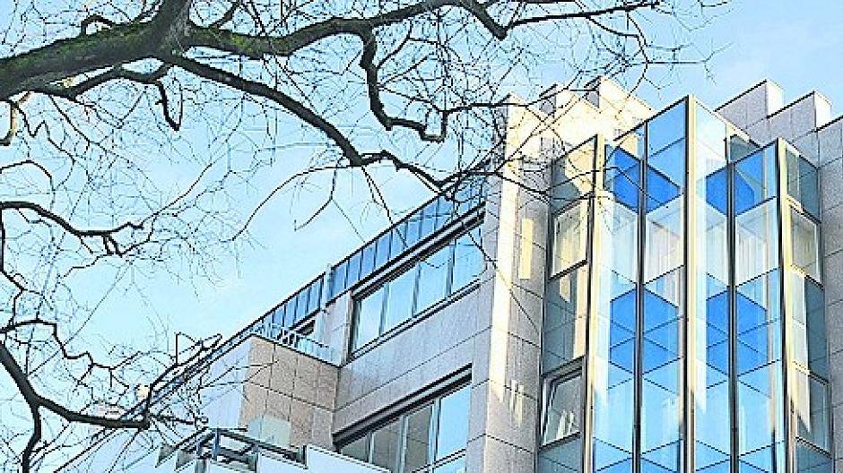 Im Rück Spiegel: Die Woche in Mönchengladbach Polizistin bei Unfall getötet