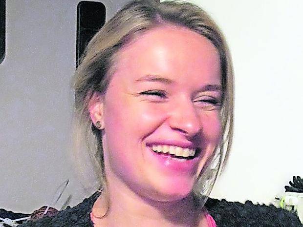 Julia Ciupka , geboren am 1. November 1991 in Mönchengladbach.