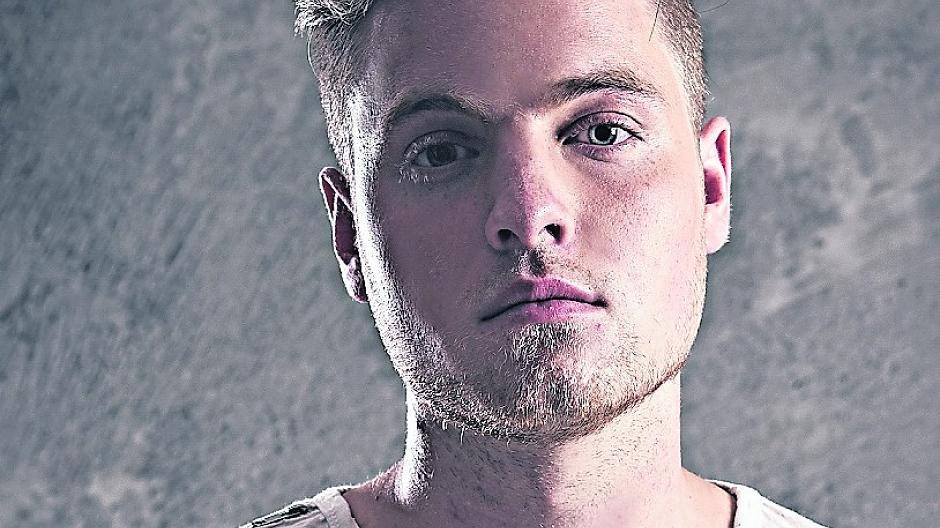  nitiator des Festivals ist der Willicher DJ und Musikproduzent Leon Brooks in Zusammenarbeit mit dem Werbering. 
