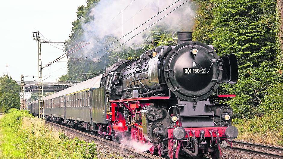 Unterwegs im Dampfzug