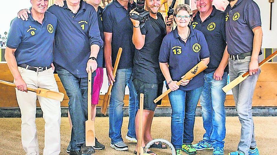  Der Bossel- und Bügelclub Willich sucht Verstärkung. Auch Jüngere will man für das über 600 Jahre alte Spiel gewinnen, das Taktik und Geschick verbindet. 