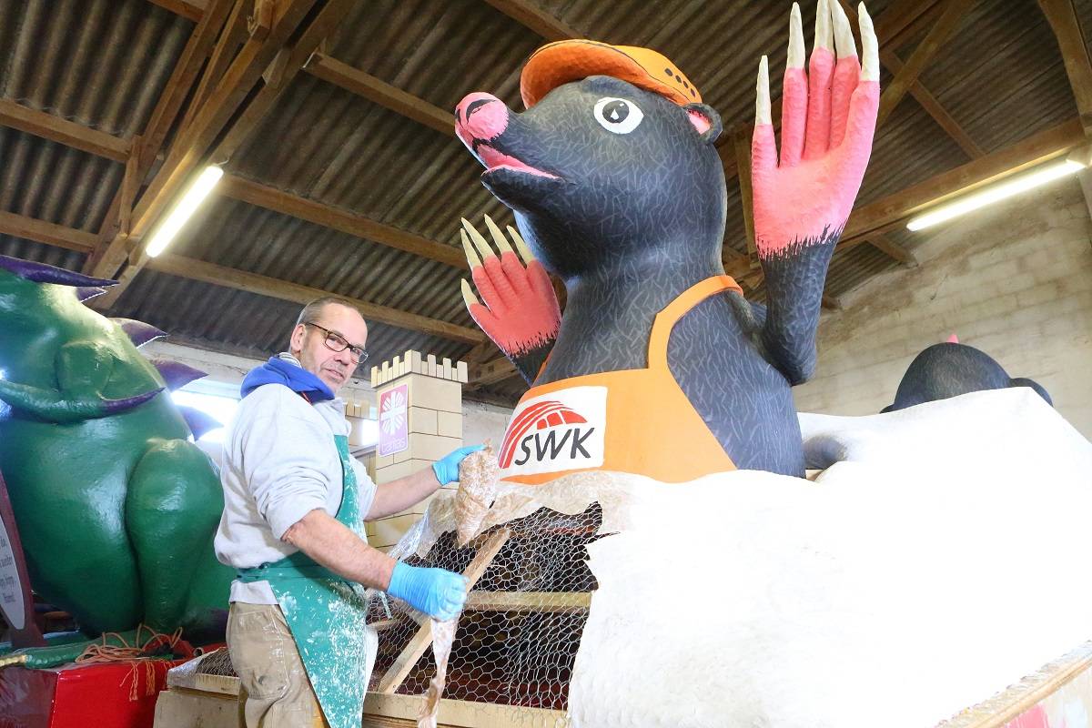 Russen-Bär und Maulwürfe