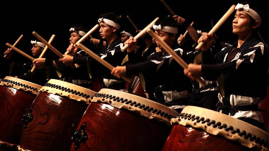  Kokubu sind die „Drums of Japan“ und gastieren am 31. März im Capitol-Theater in Düsseldorf. 