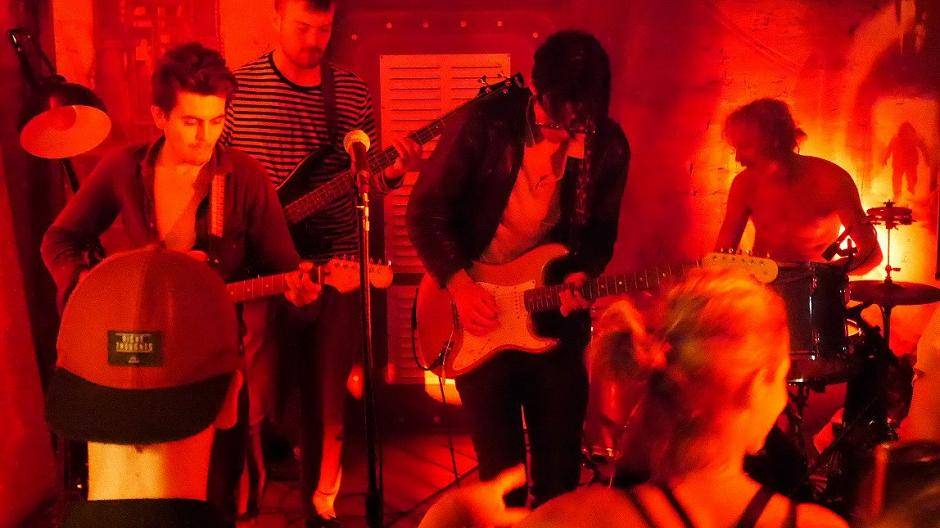 Neben Proben und Workshops gehören unbedingt