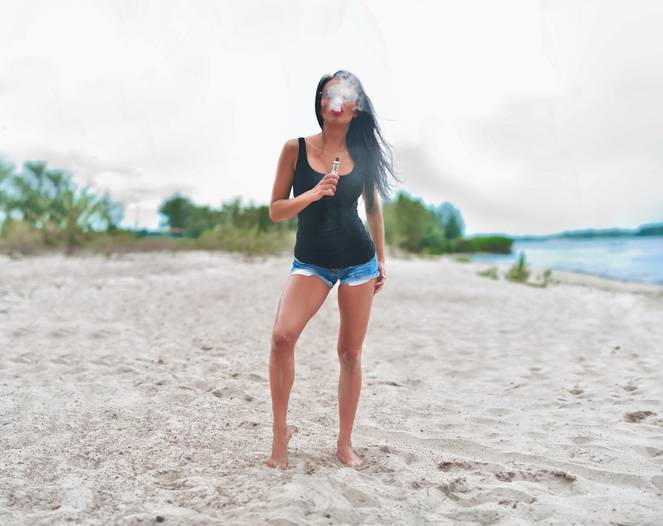 Hype um E-Zigaretten: Wissenswertes für internationale Reisen