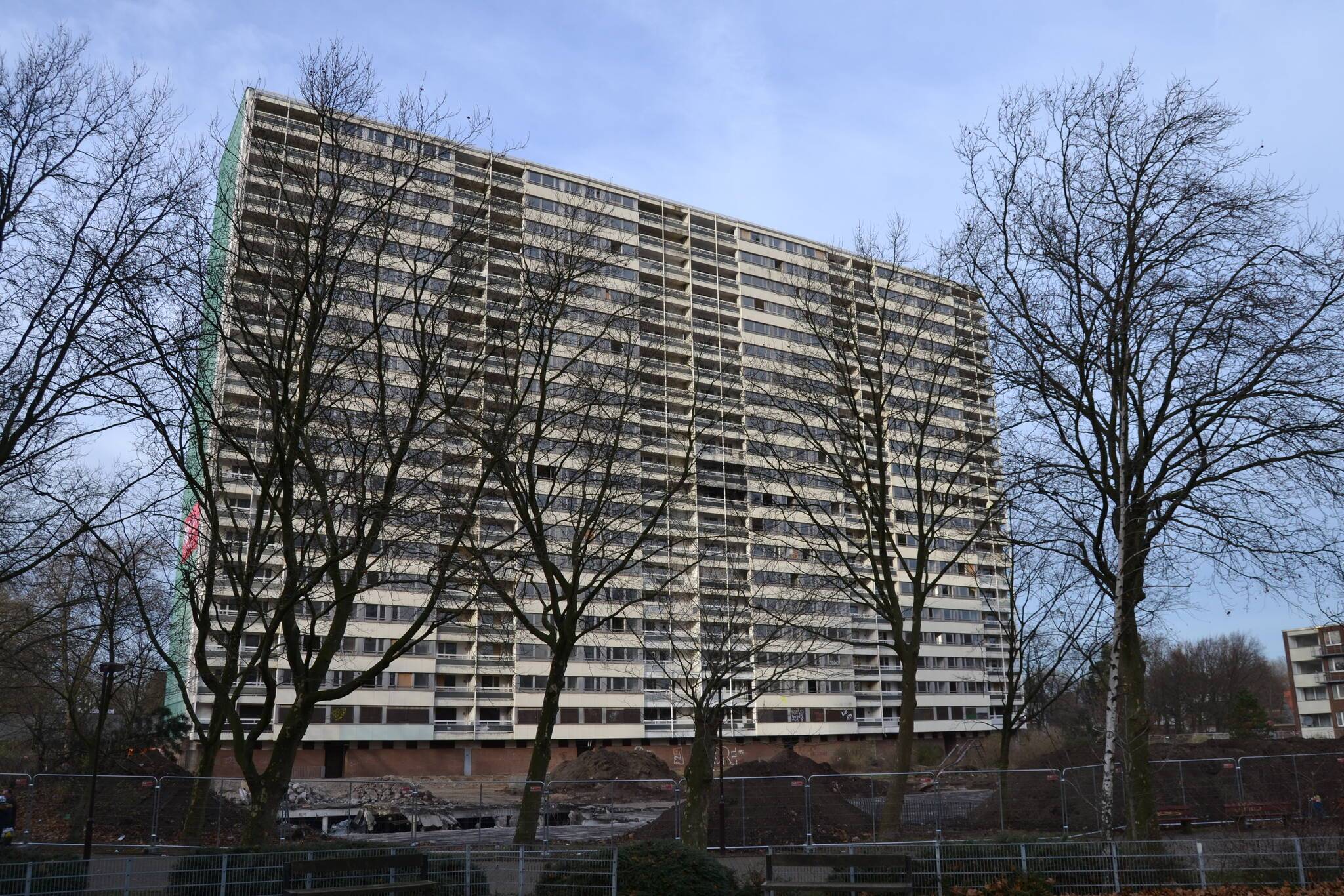  Ab Sonntagvormittag, 24. März 2019, wird ein Sperrgebiet rund um den zu sprengenden Hochhausblock abgeriegelt. Um 12 Uhr soll es dann zum "Showdown" kommen. 