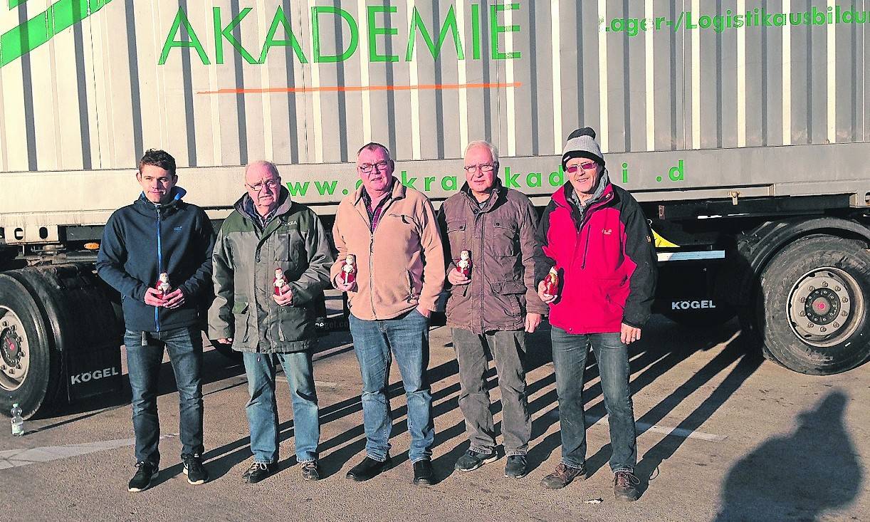  Der Verein „Helfende Hand“ stellt seine LKW Hilfstransporte nach Bihac in Bosnien Herzogowina ein. Der 55. Hilfstransport im vergangenen Dezember war somit nach 23 Jahren der Letzte. 