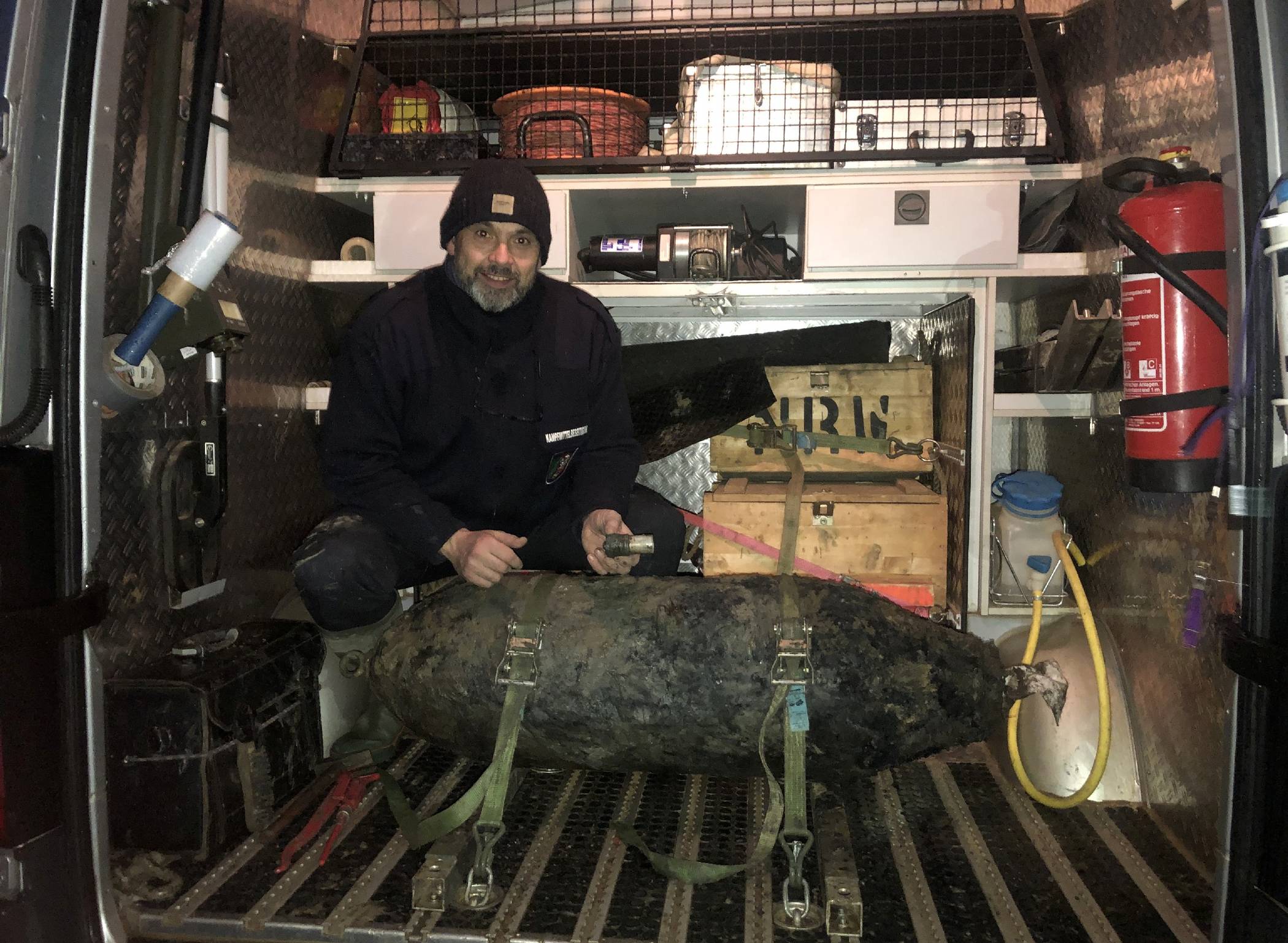  Schon am 13. März wurde auf dem ehemaligen Reme-Gelände eine 250 Kilo-Fliegerbombe gefunden. 