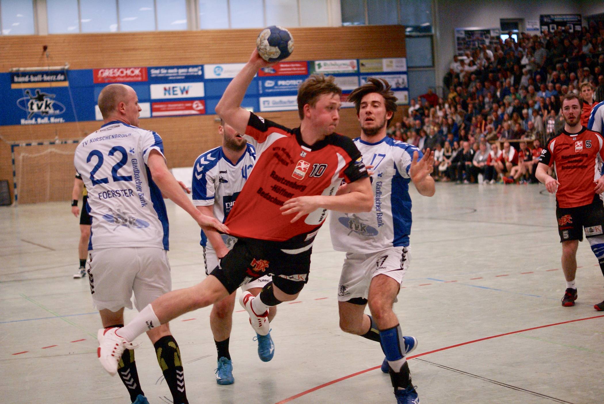 Jonas Höffner zeigte im Angriff eine gute Leistung in Korschenbroich.